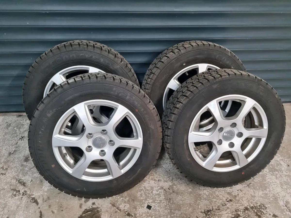 15 inch 5x112 alloys and new winter tyres - Image 4