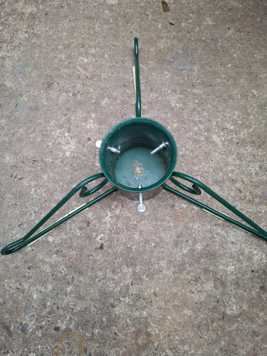 Christmas tree holder - Image 4