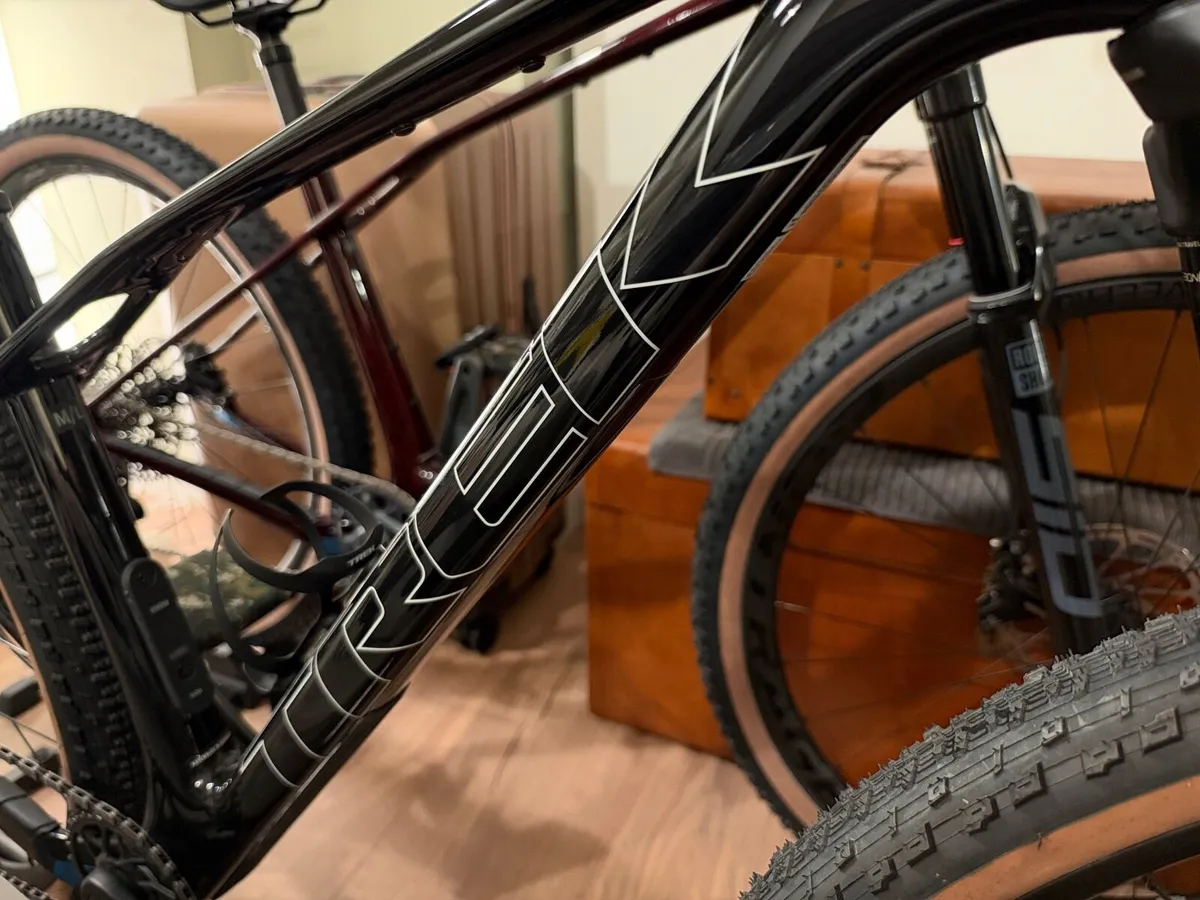 Trek Procaliber 9.6 M/L 2026 NEW with upgrades - Image 4