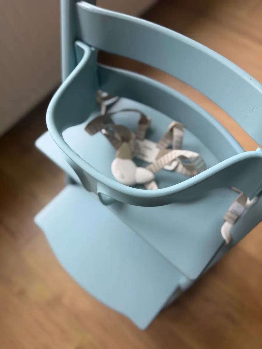 Stokke Trip Trap High Chair with Baby Set & Harnes - Image 4