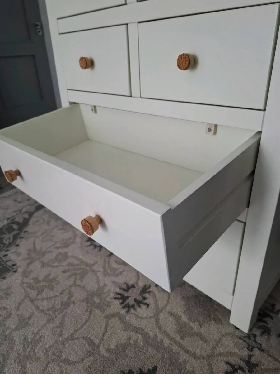 Chest of drawers - Image 3