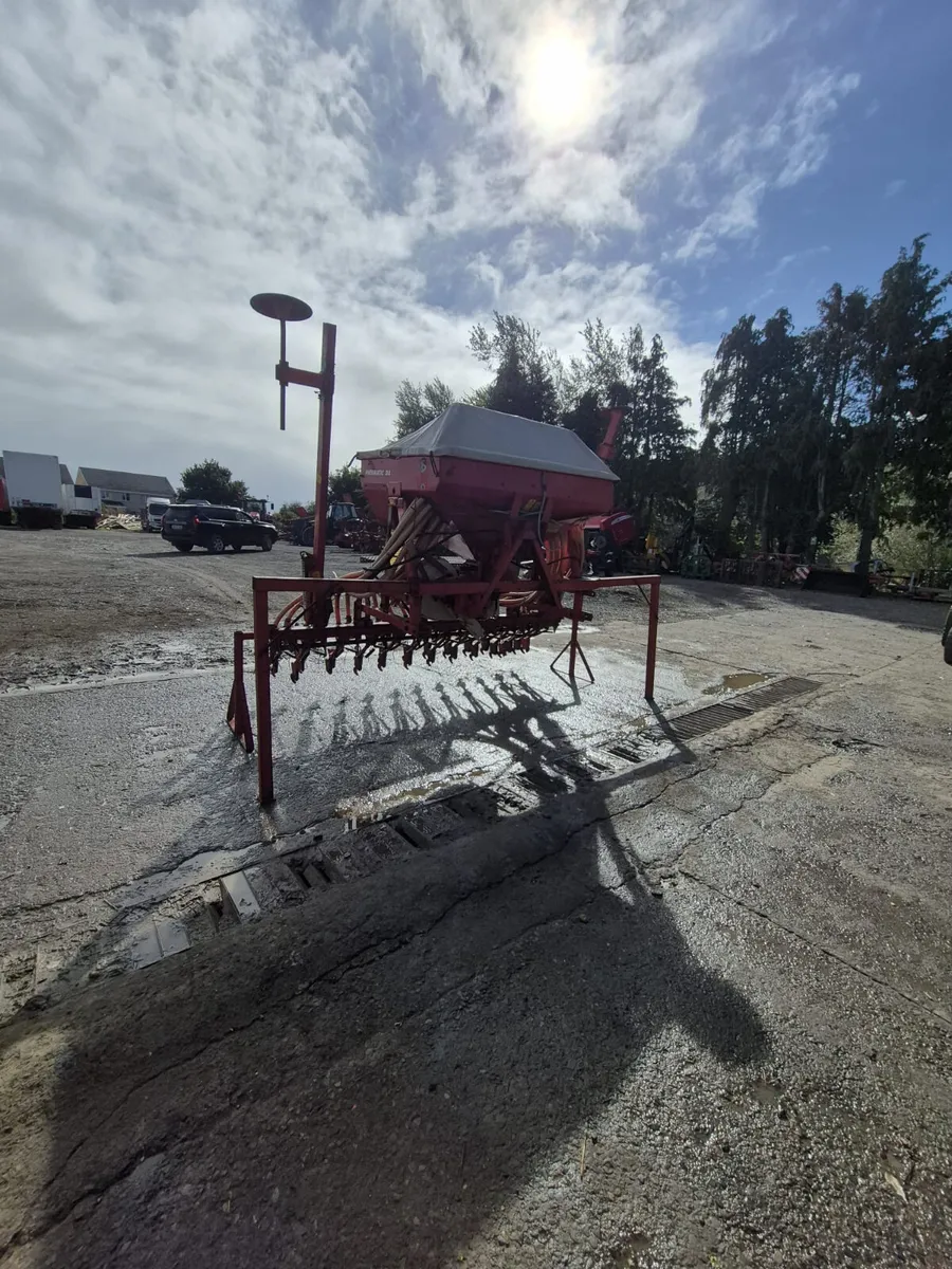 Kverneland Accord 3MTR DA Drill - Image 1