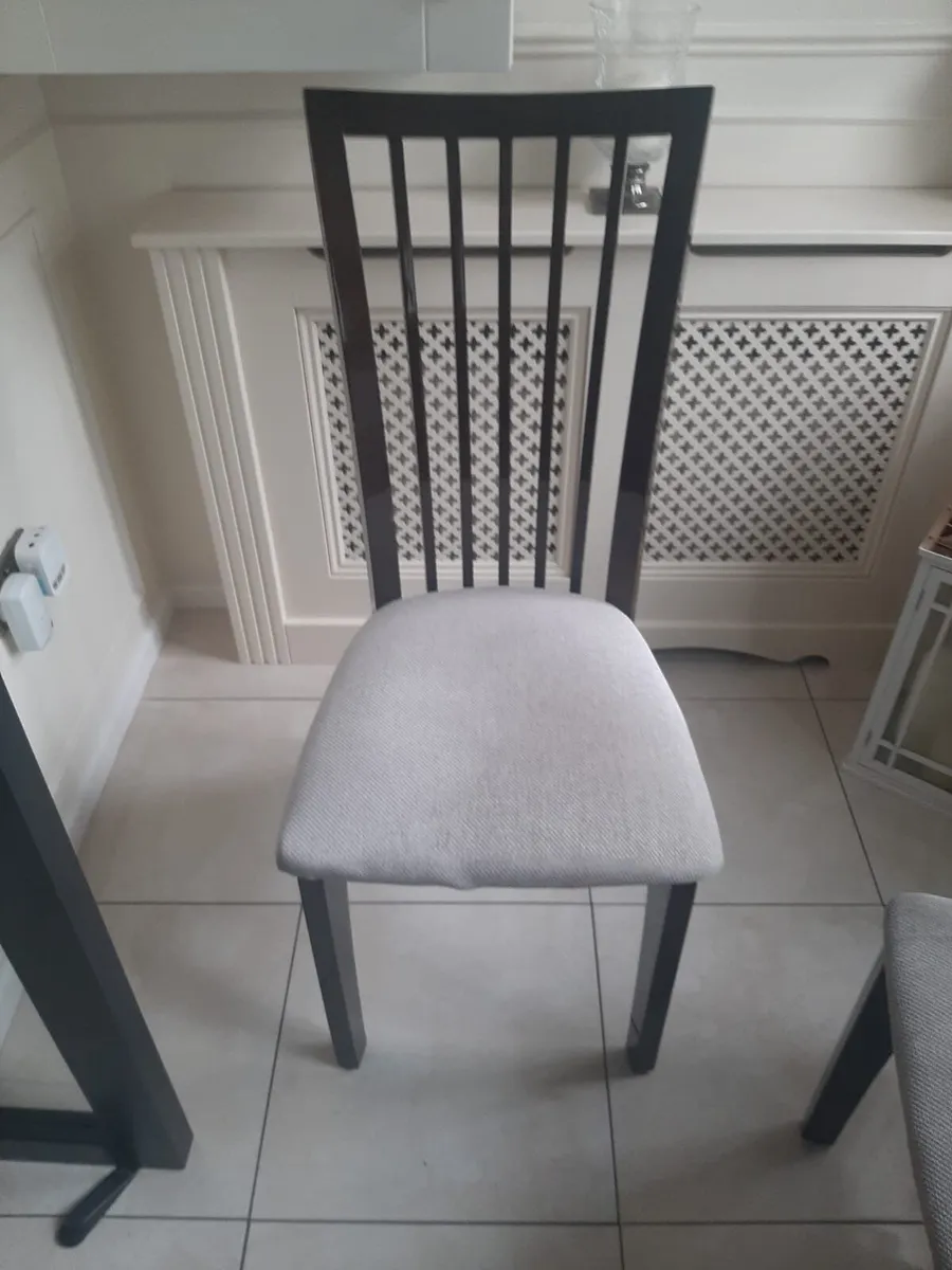 Kitchen chairs - Image 1