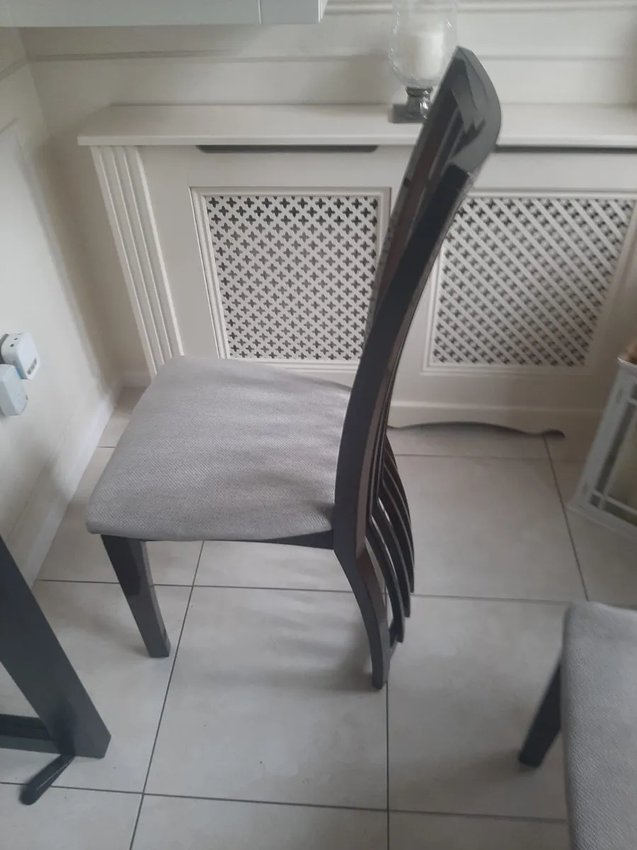Kitchen chairs - Image 2