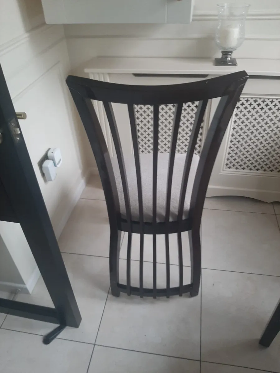 Kitchen chairs - Image 3