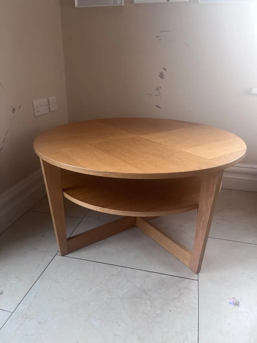 Wooden round coffee table - Image 1