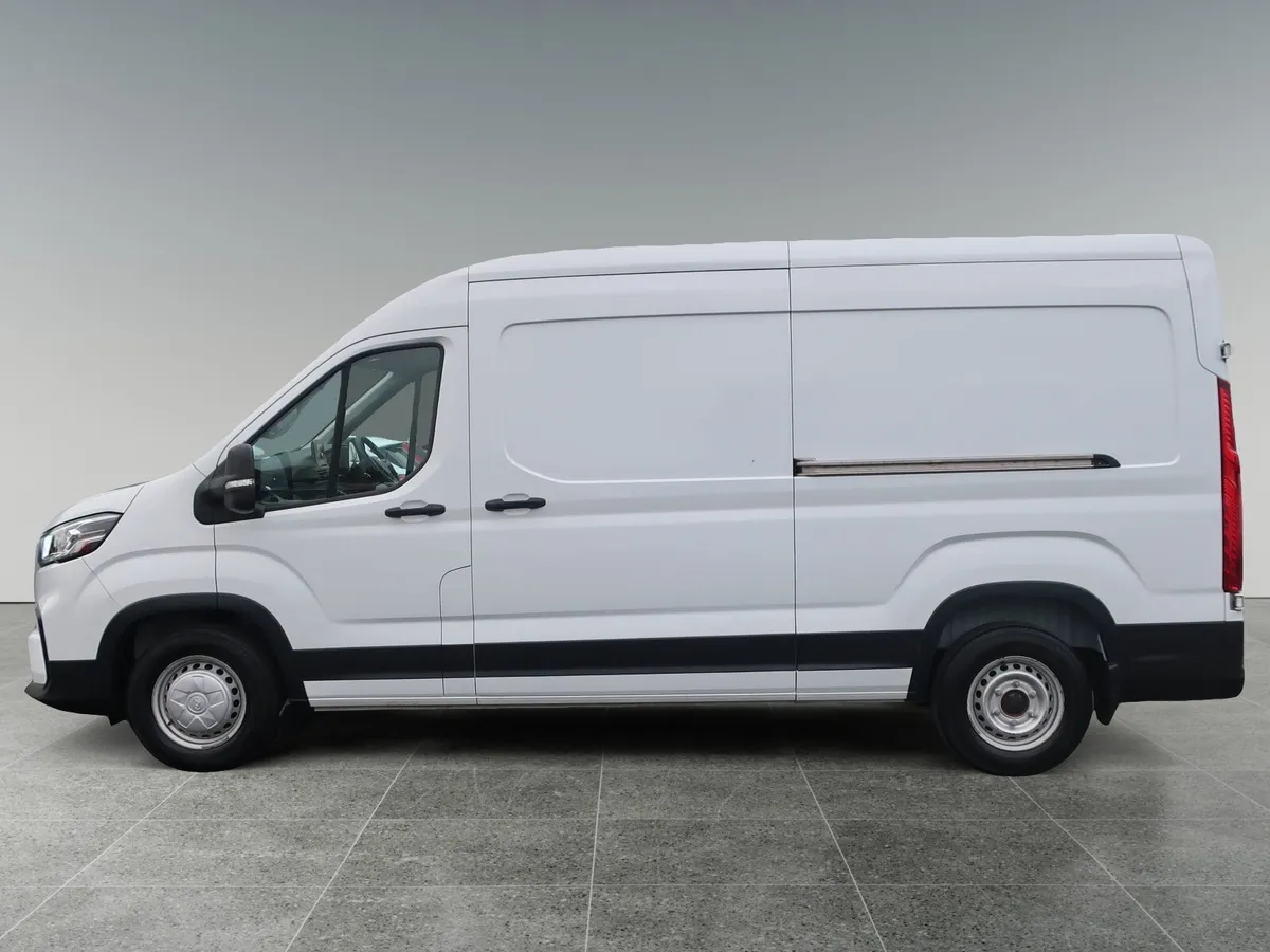 2024 Maxus DELIVER 9 PV LH FWD BASE - Image 3