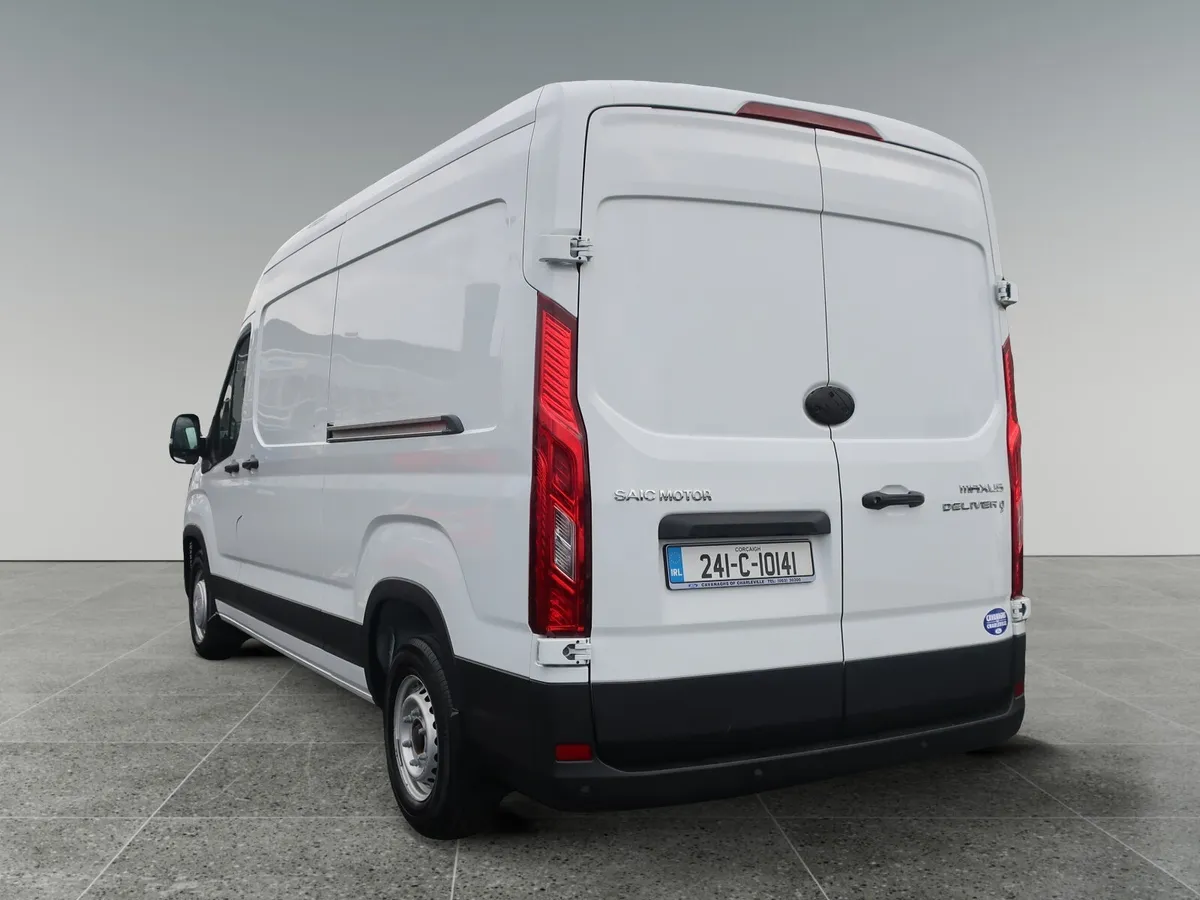 2024 Maxus DELIVER 9 PV LH FWD BASE - Image 4