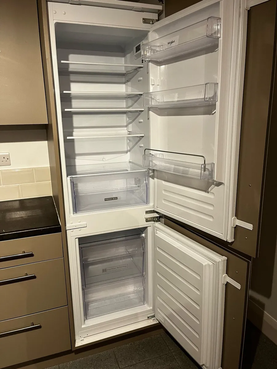 Whirlpool 6th sense integrated fridge freezer - Image 1