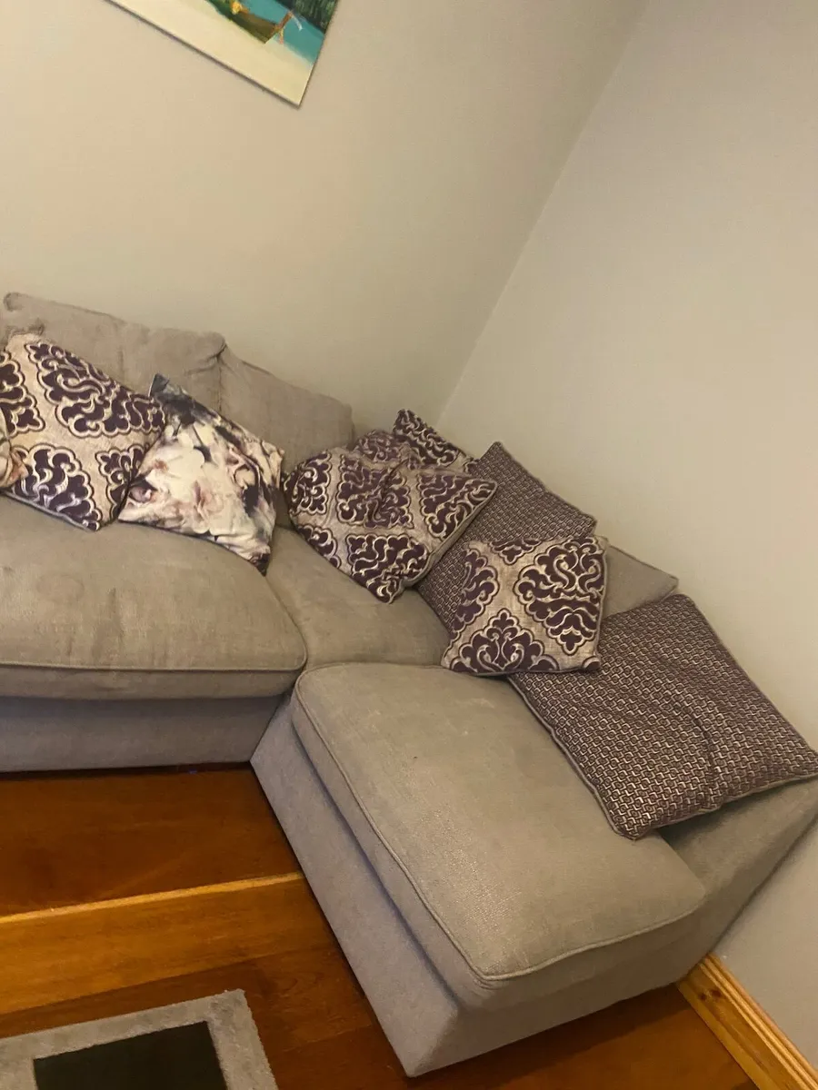 Couch - Image 1