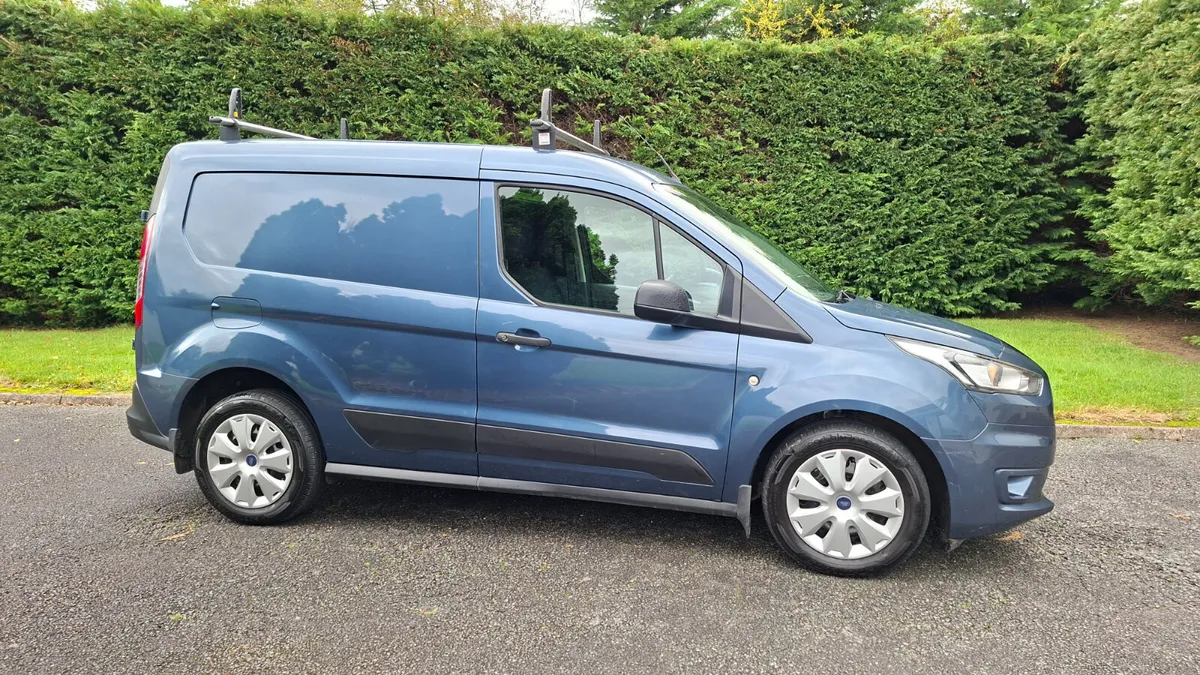 Ford Transit 2021 - Image 2