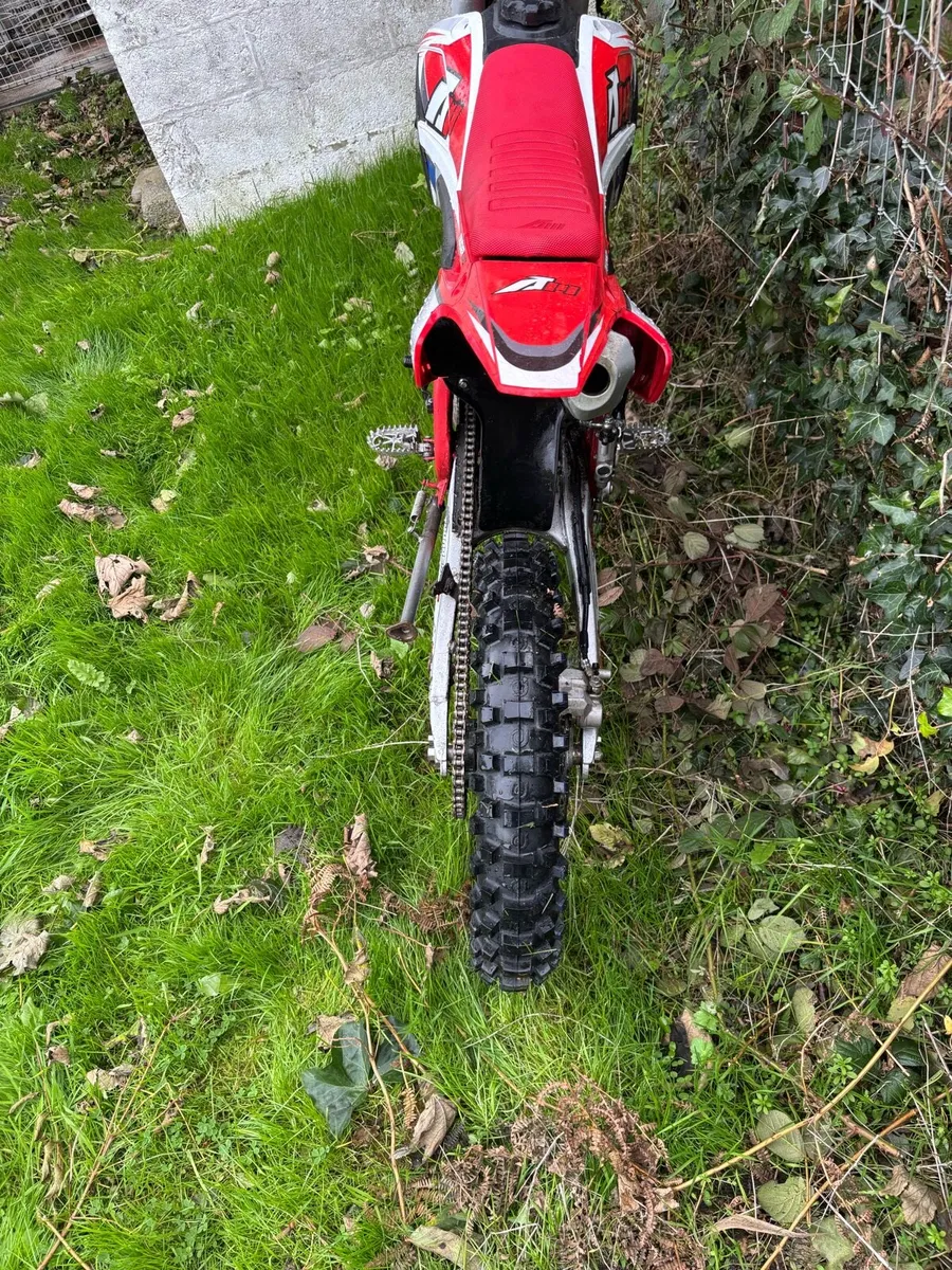 Dirt bike - Image 3