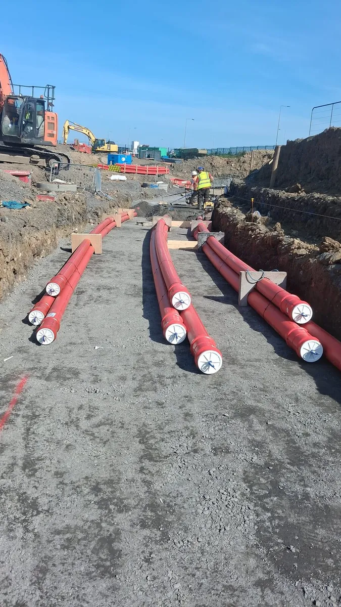 Pipelayer Available/ Driver - Image 4