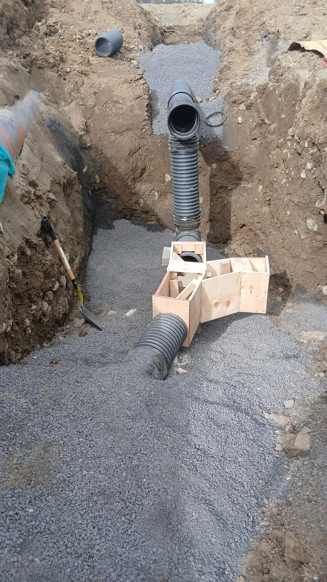 Pipelayer Available/ Driver - Image 2