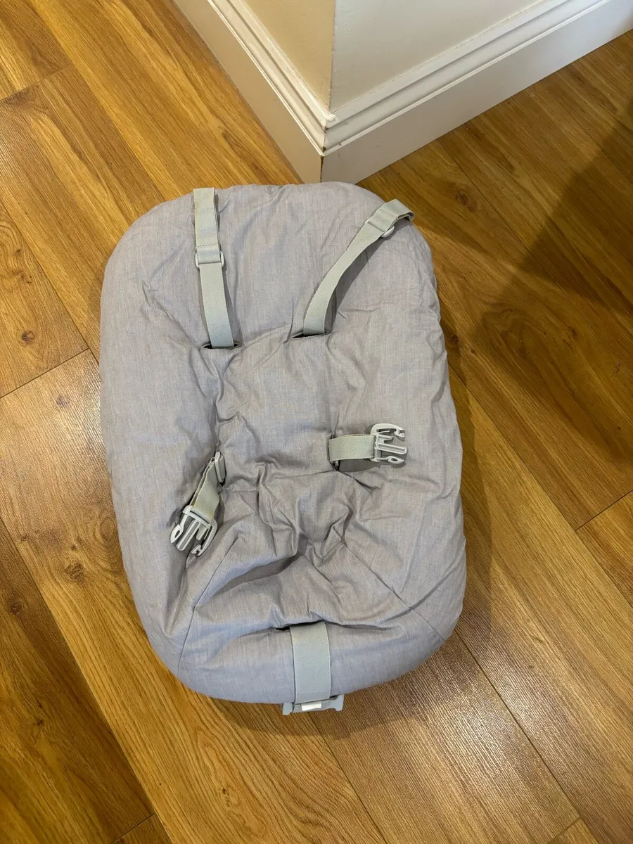 Tripp trapp chair & accessories - Image 2