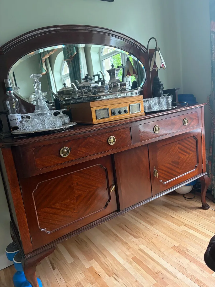 Antique Edwardian sideboard! BARGAIN €100 - Image 1