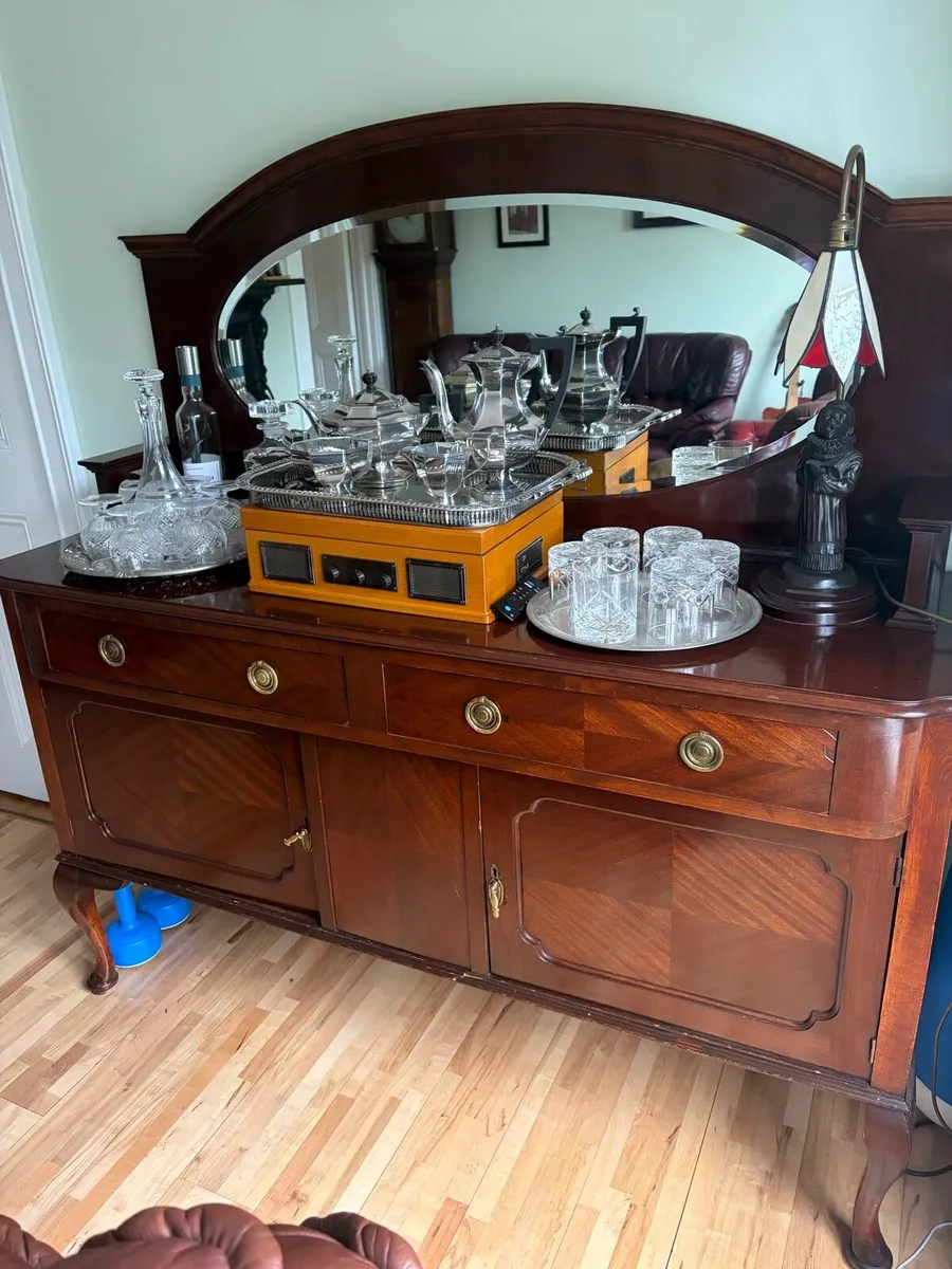 Antique Edwardian sideboard! BARGAIN €100 - Image 3