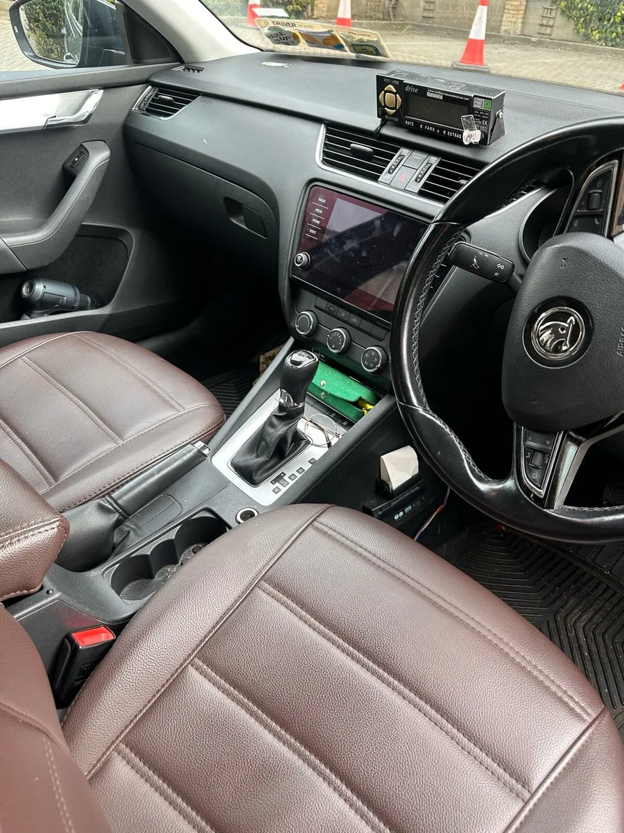 Ex taxi skoda octavia - Image 1