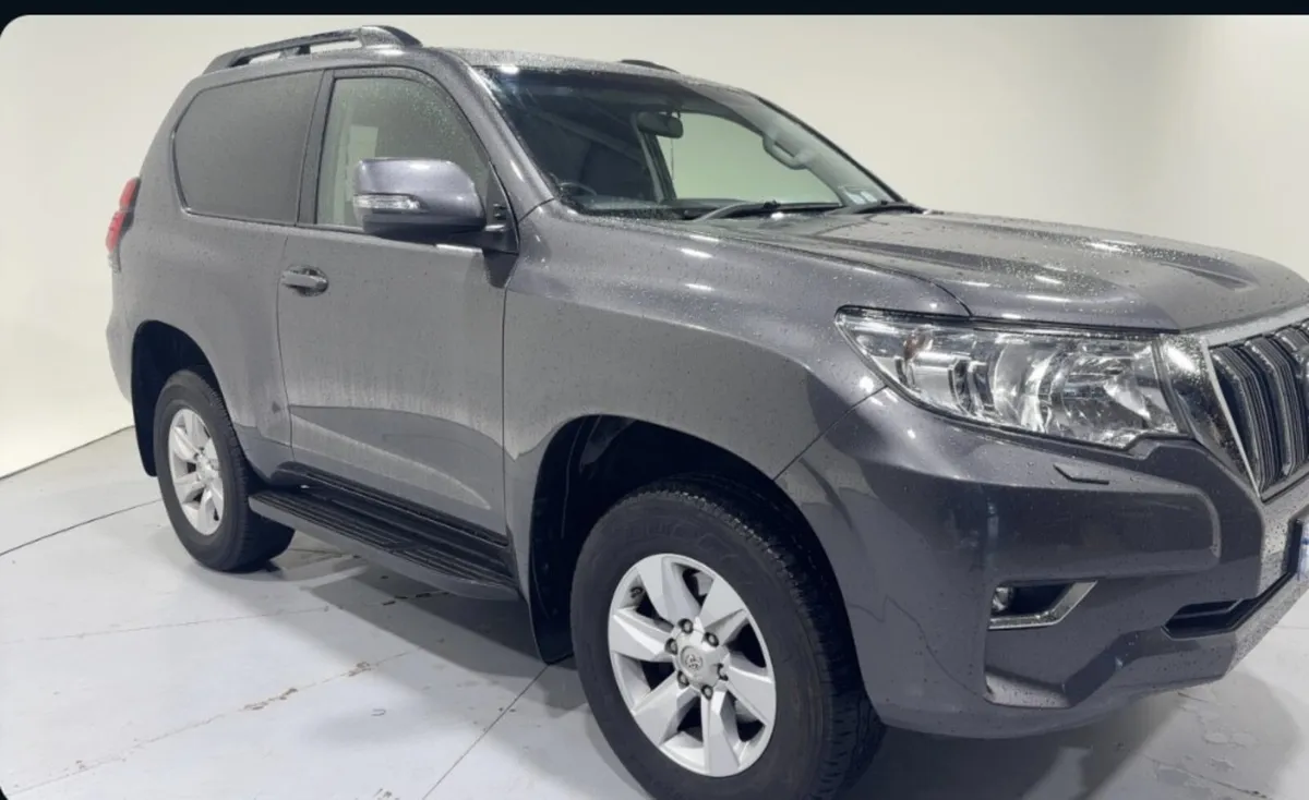 Toyota Land Cruiser SWB 2018 - Image 1