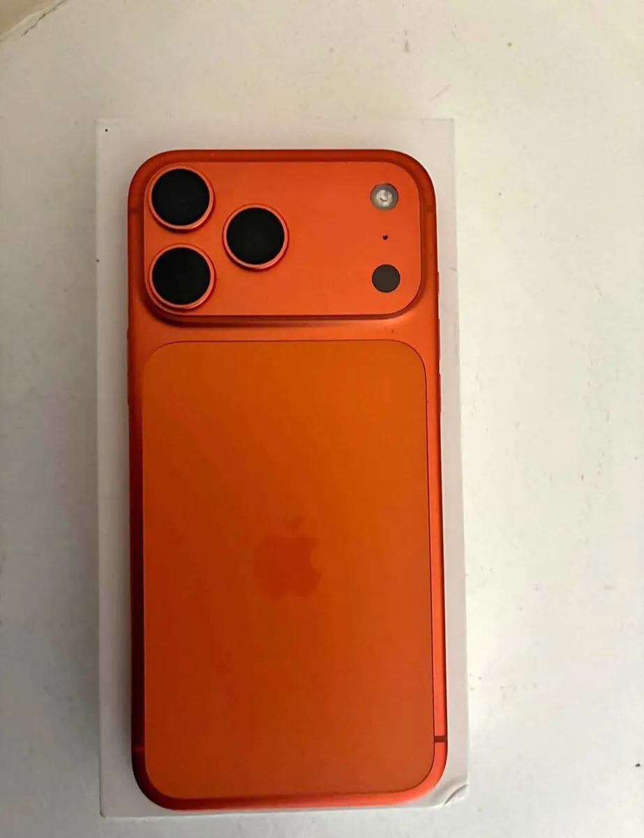 IPhone 17 pro max 256GB - Image 1