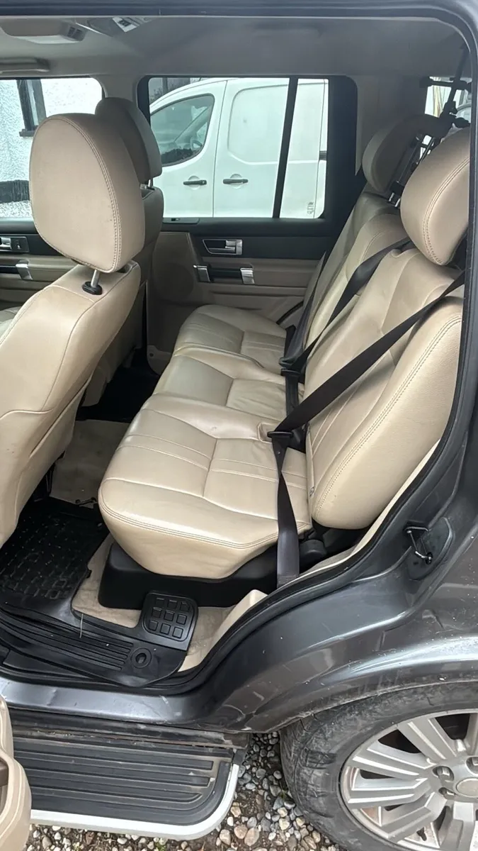 2015 landrover discovery doe and tax read add - Image 4