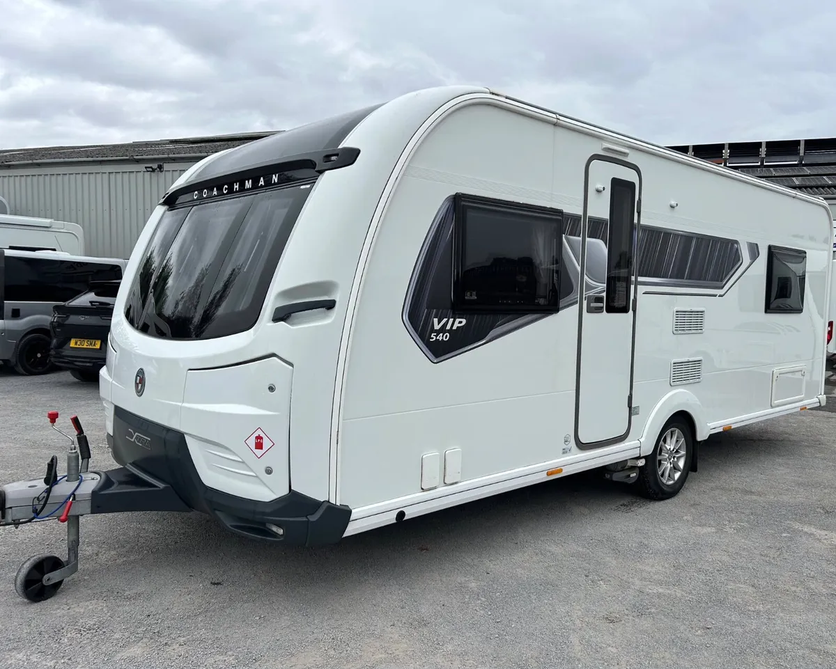 🔥 2022 Coachman VIP 540 XTRA 🔥 - Image 1