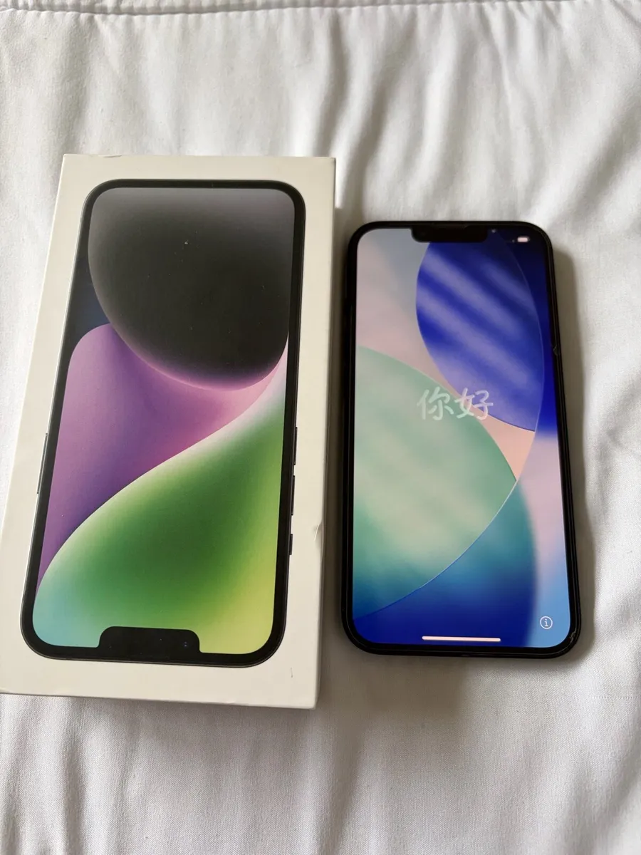 iPhone 14 - Image 2