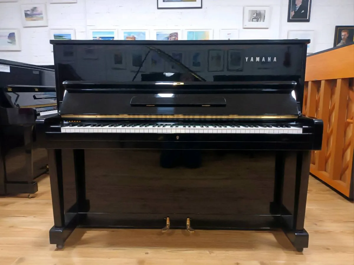 Yamaha U1 (1965) - Image 1