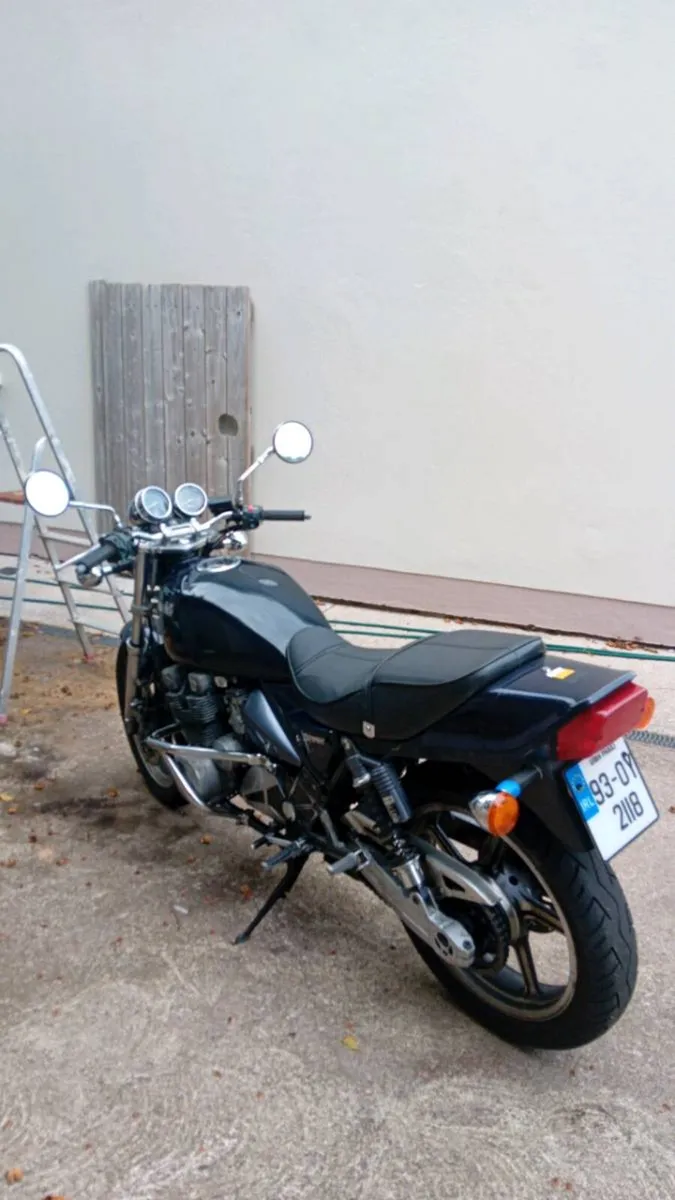 Kawasaki Zephyr 550 - Image 3