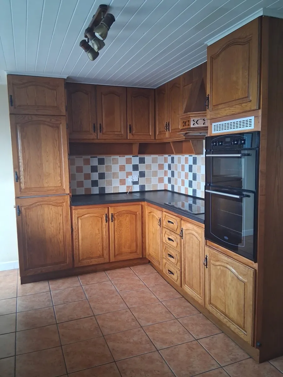 Solid Oak Kitchen - Image 1