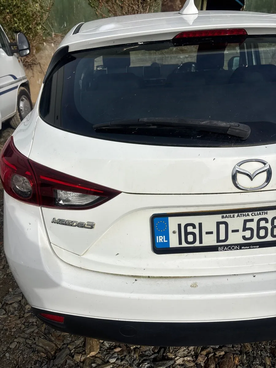 Car - Image 3