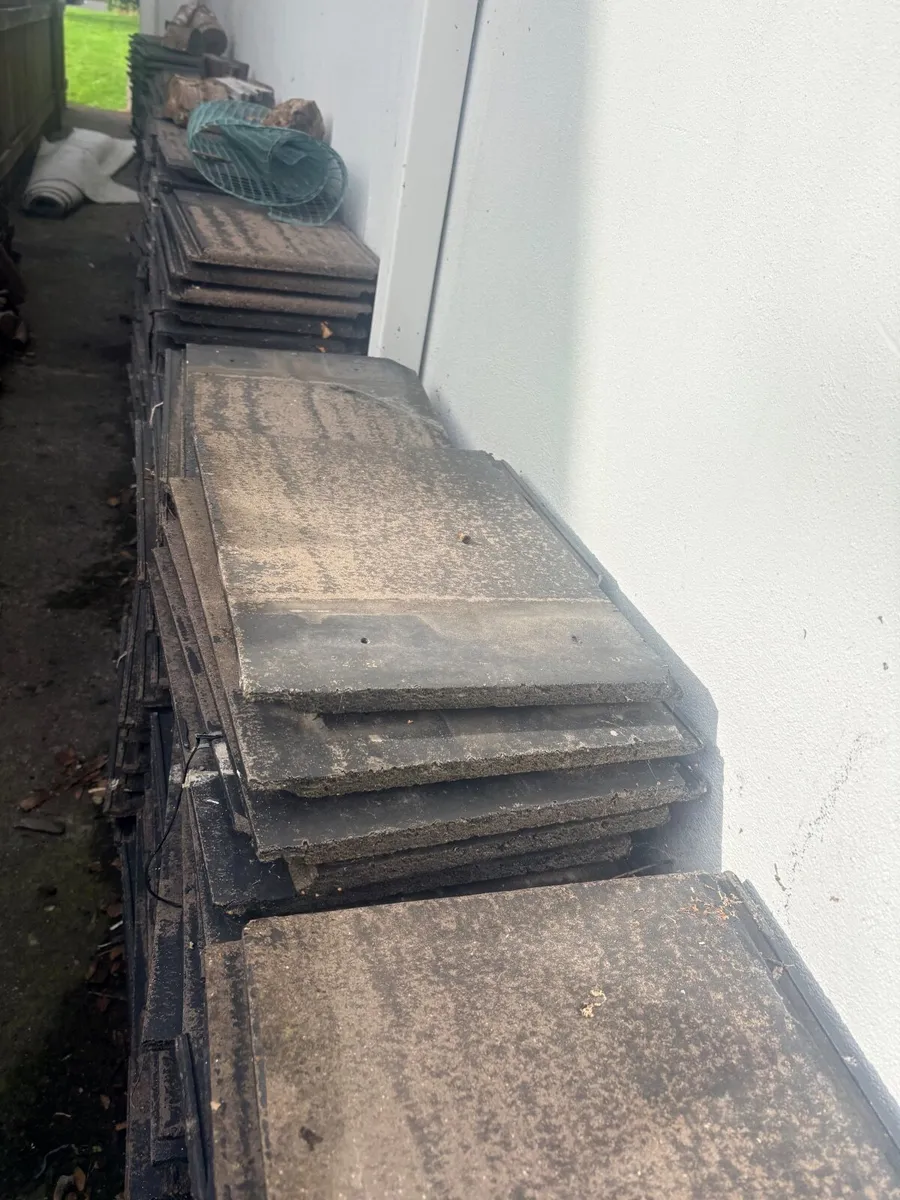 Roof tiles - Image 2
