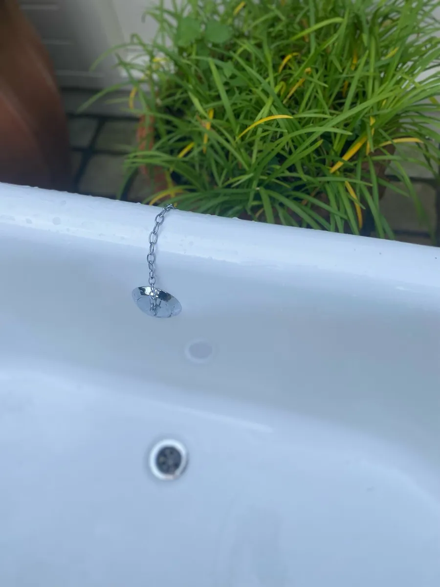Freestanding bath - Image 4