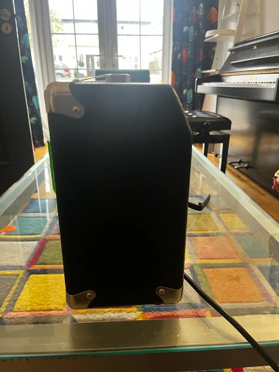 Fender Guitar Amp - Image 4