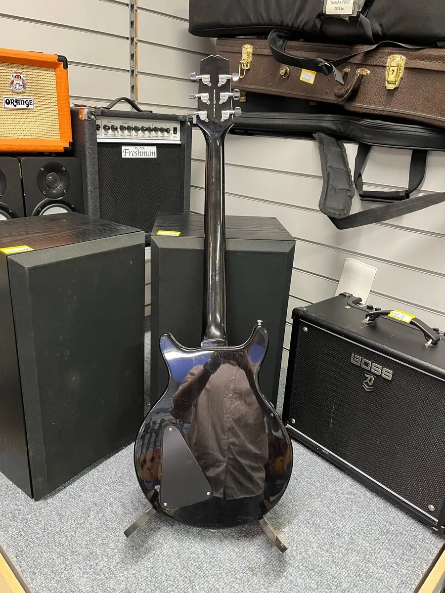 Hamer Electric Guitar - Image 4