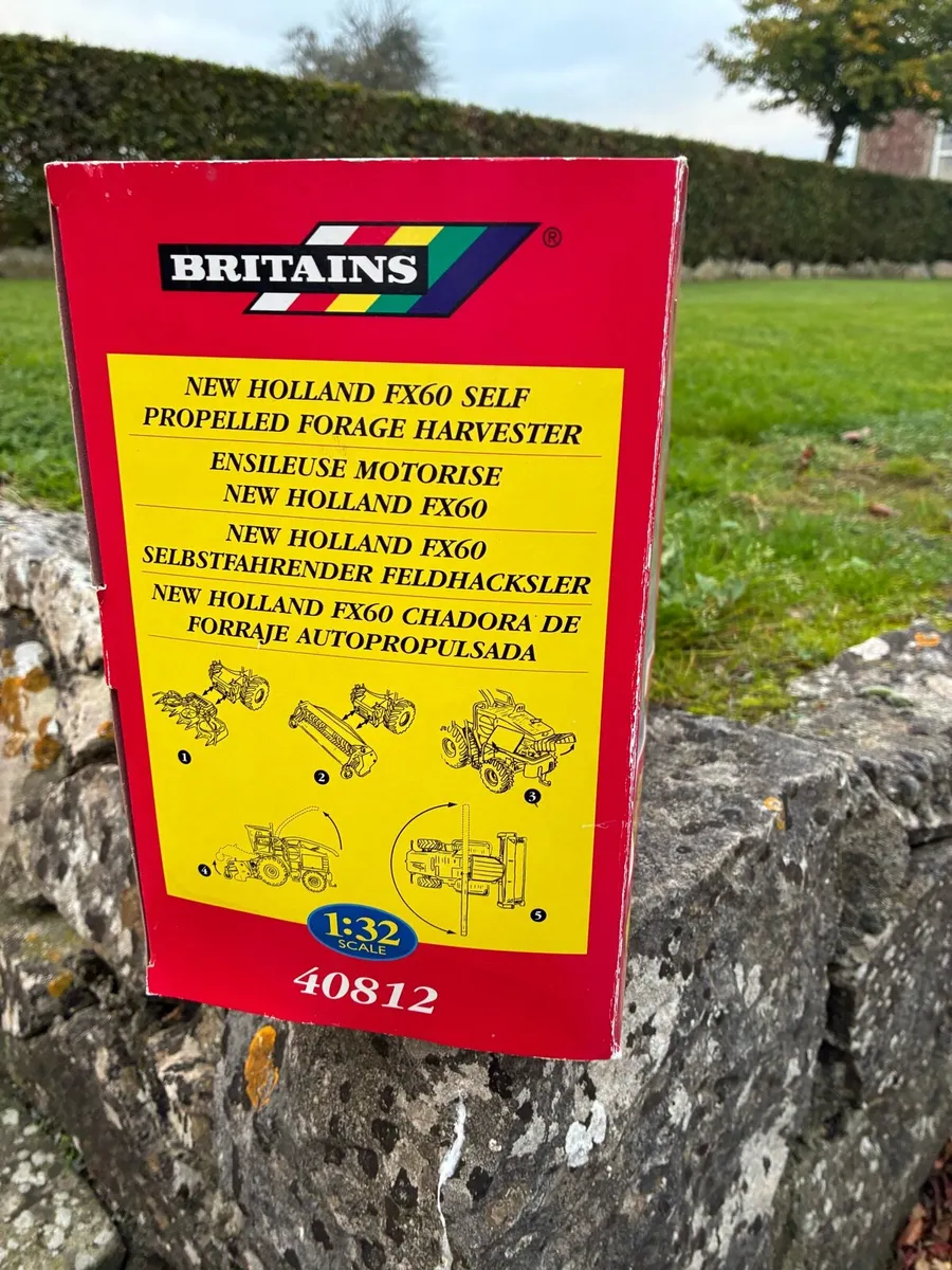 Britains New Holland Silage Cutter 1/32 - Image 3