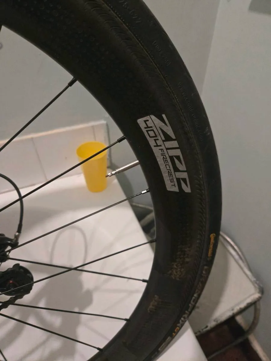 Racing bike bundle - Image 4