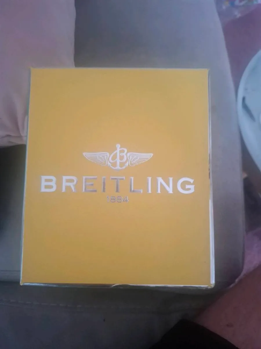 Watch - Image 3