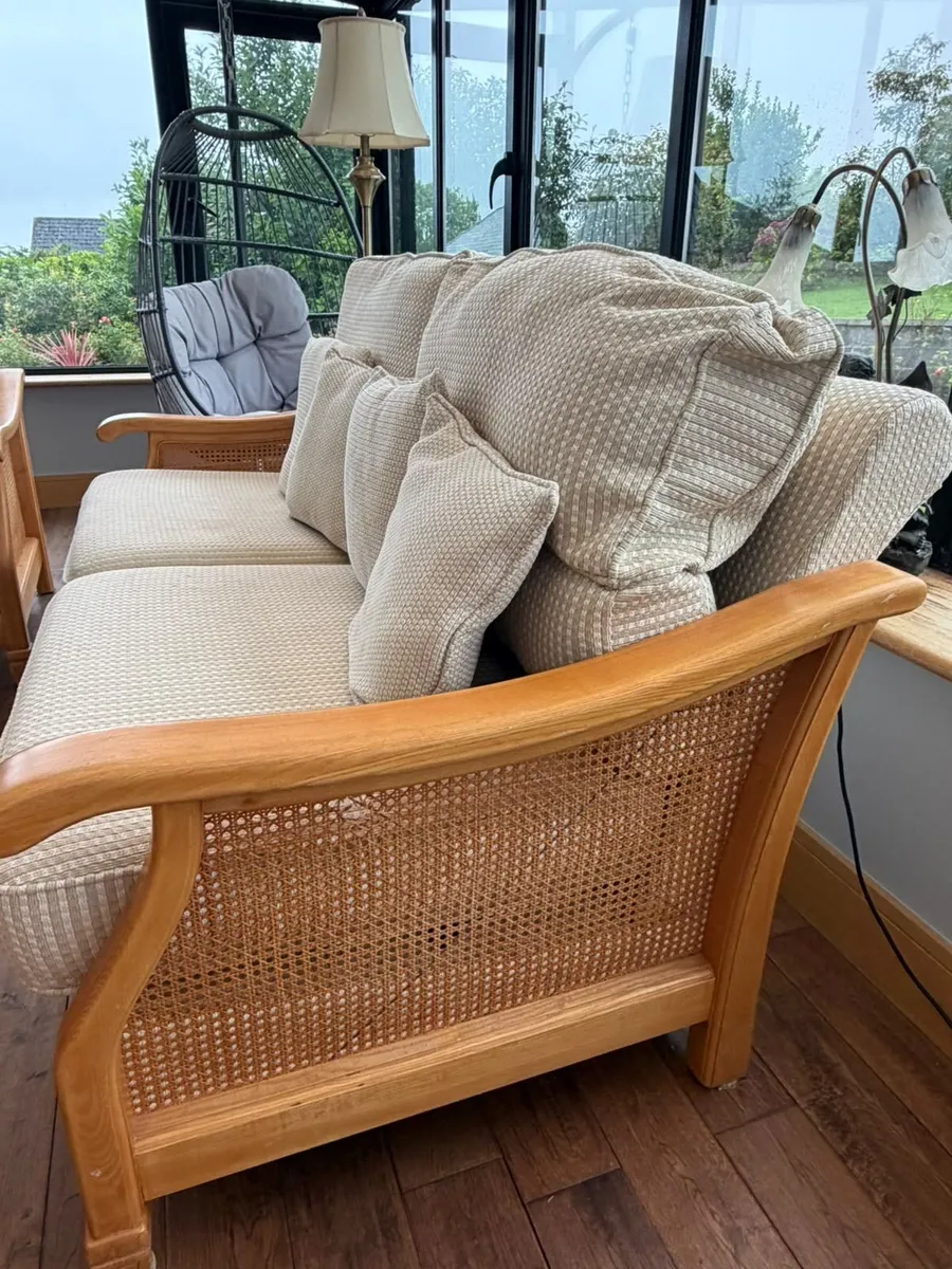 Couch - Image 2