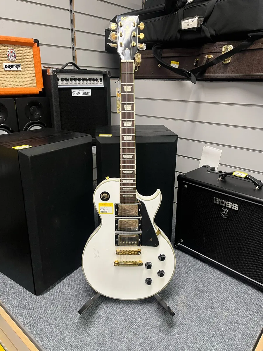 Vintage V100 Electric Guitar - Image 1