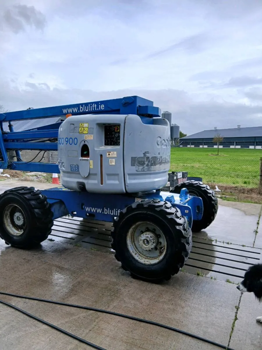 Genie z45/25 4 wheel drive - Image 1