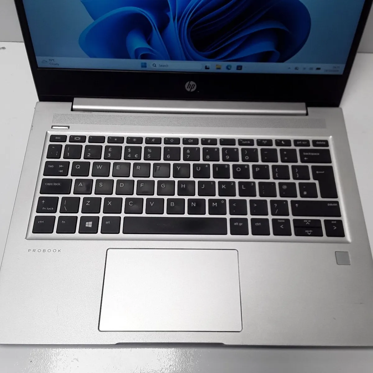 HP ProBook 430 G5 | Intel Core i5 | 16GB RAM | 256 - Image 2