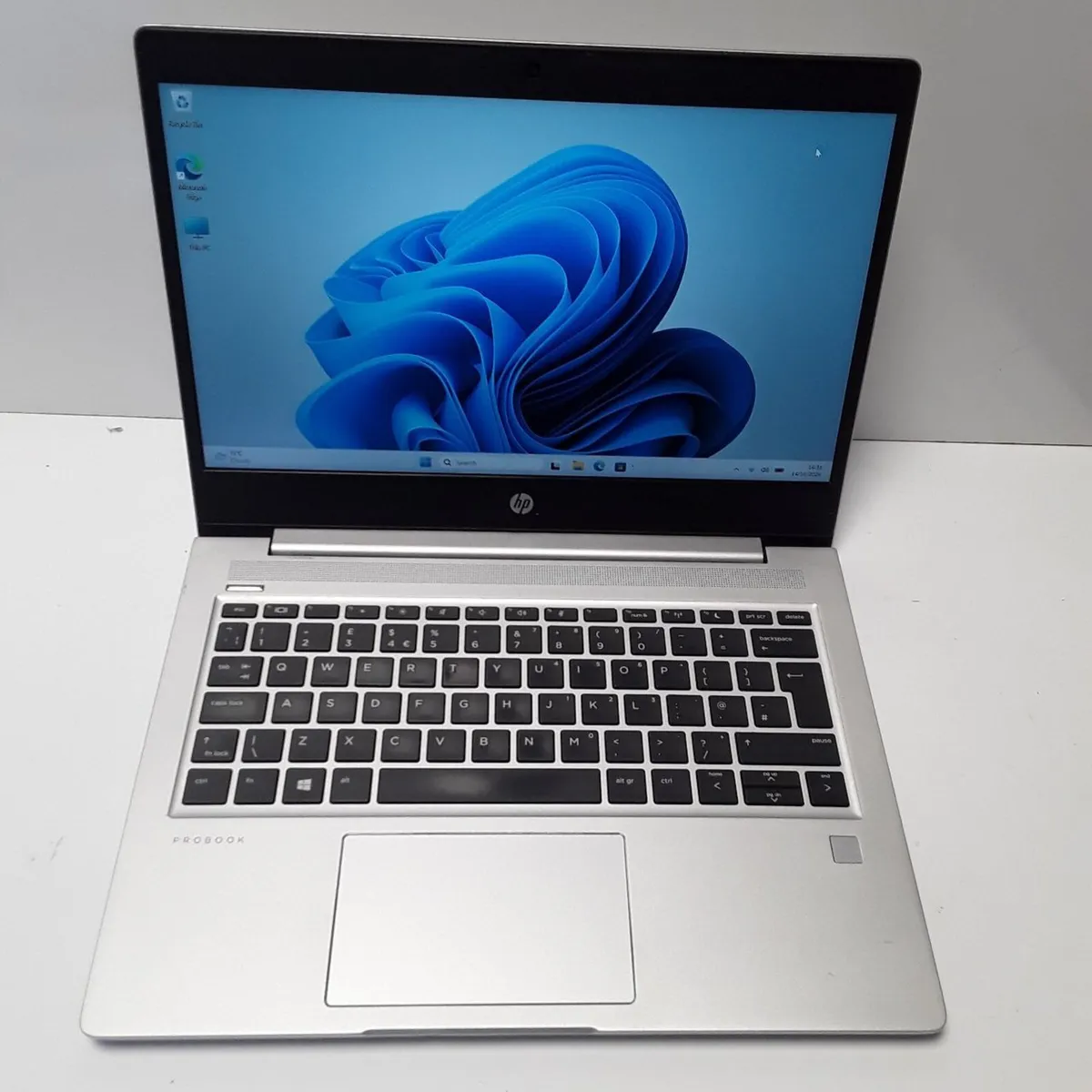 HP ProBook 430 G5 | Intel Core i5 | 16GB RAM | 256 - Image 1