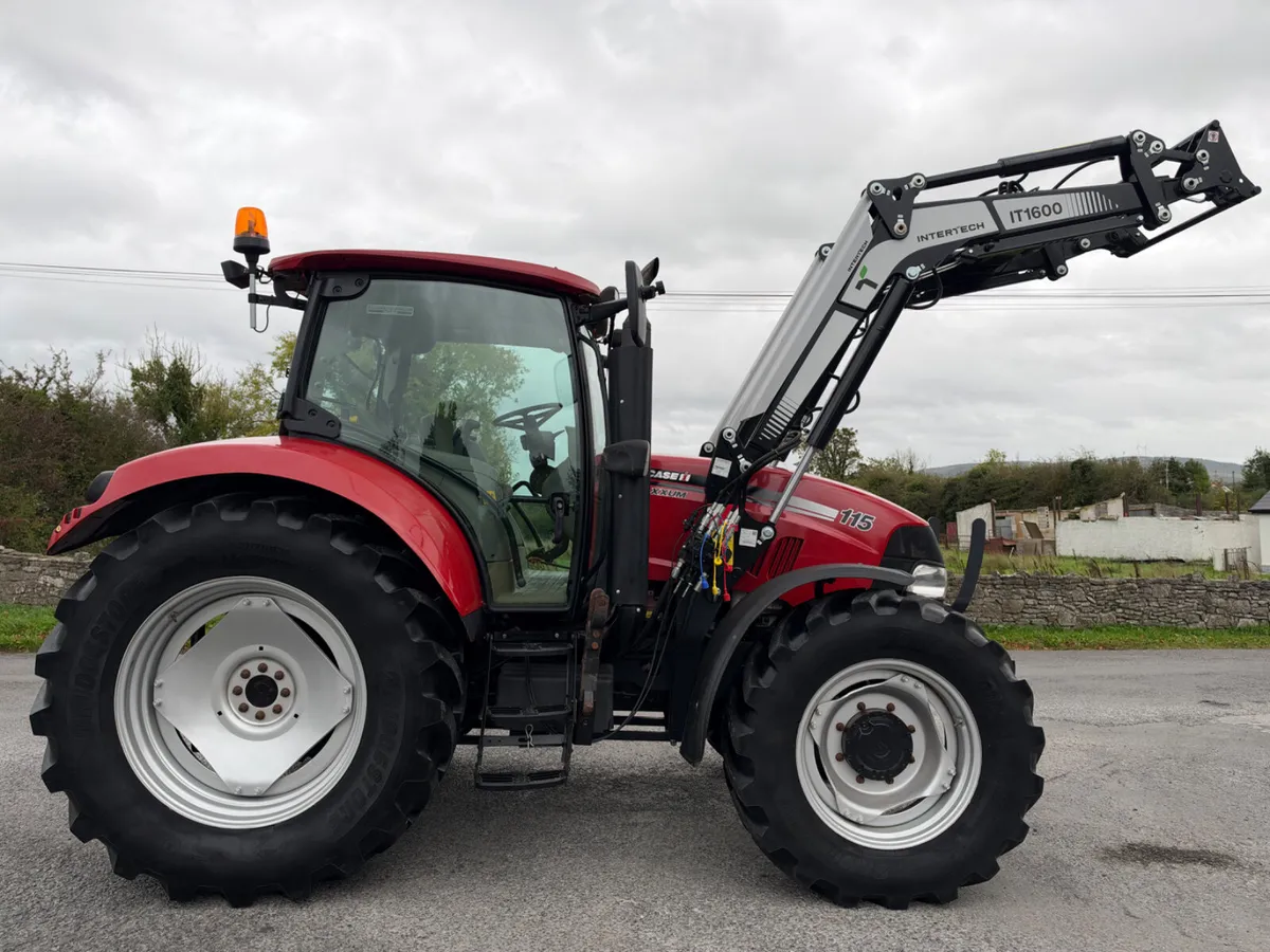 2011 Case Maxxum 115 with Loader - Image 3
