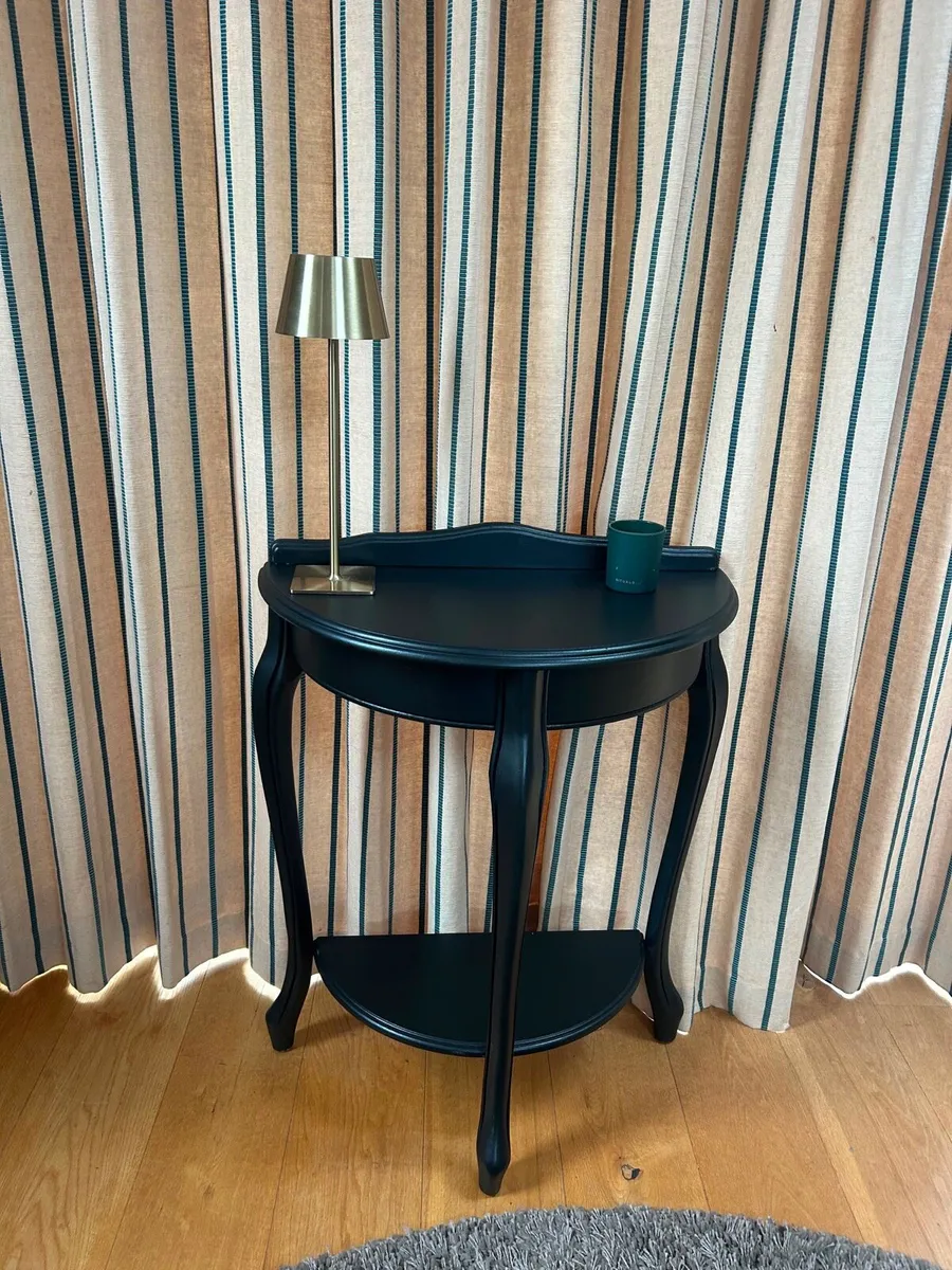 Hall table - Image 2