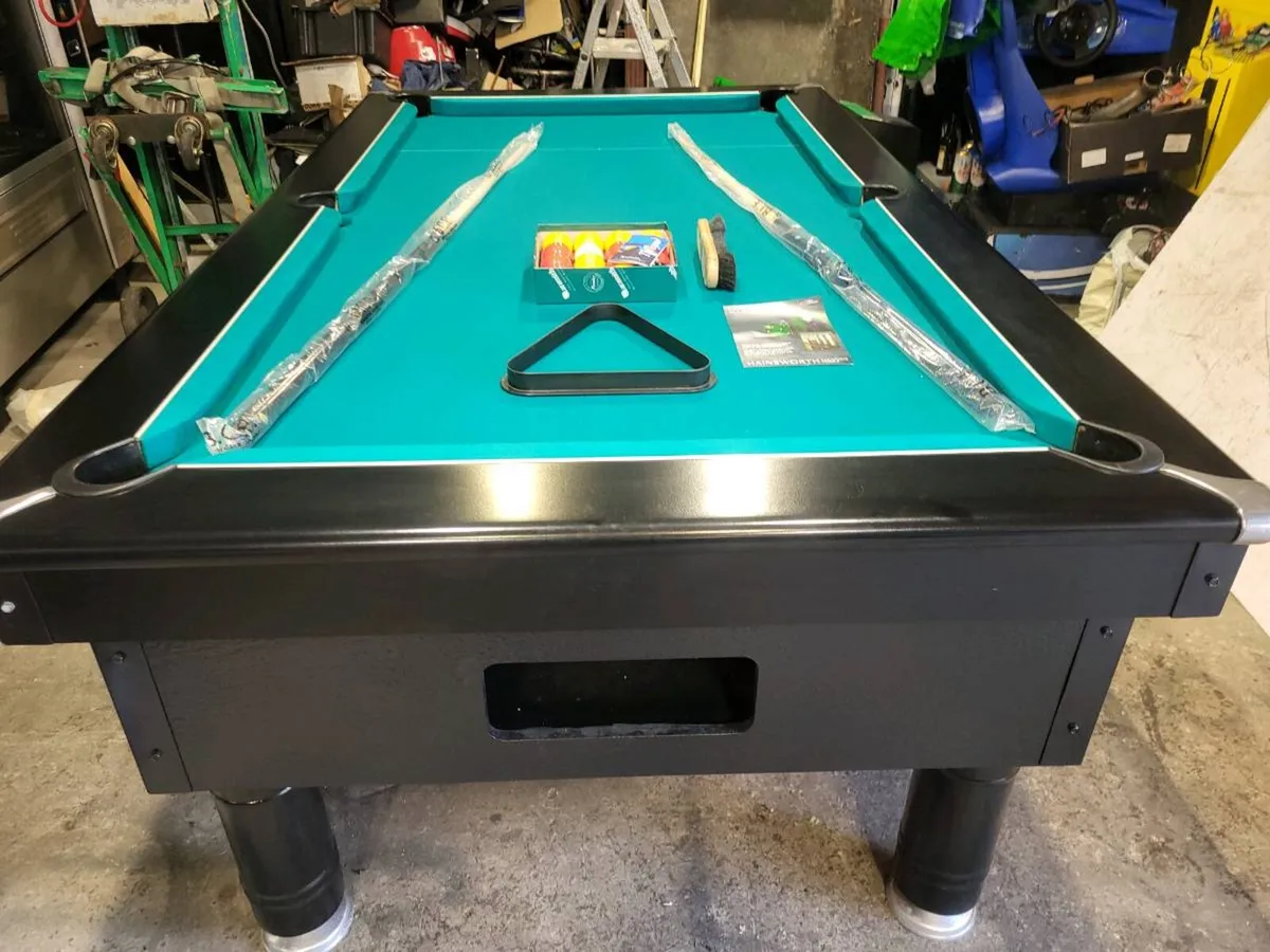 Excel 7x4 pool table in excellent condition - Image 4