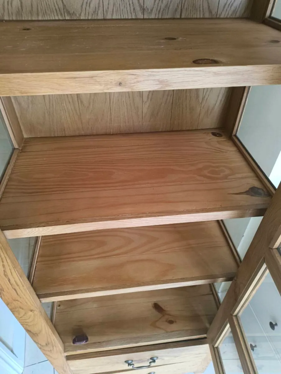 Solid Oak glass cabinet - Image 3