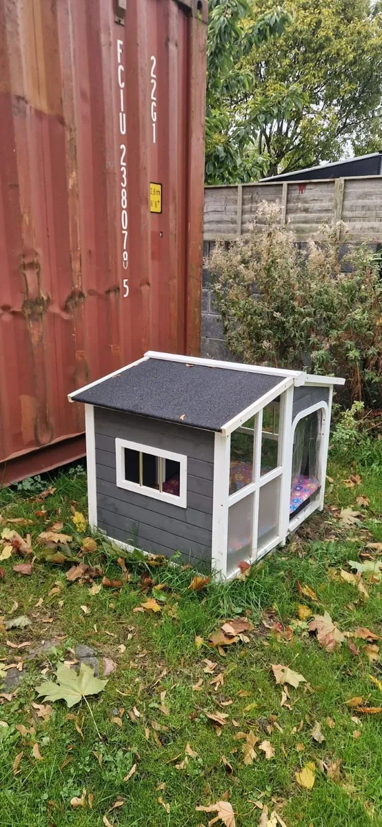Dog house - Image 2