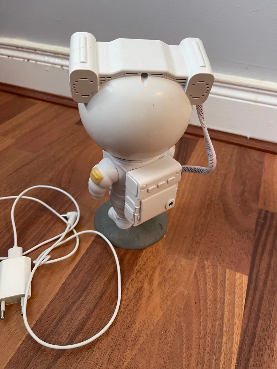 Astronaut night lamp - Image 2