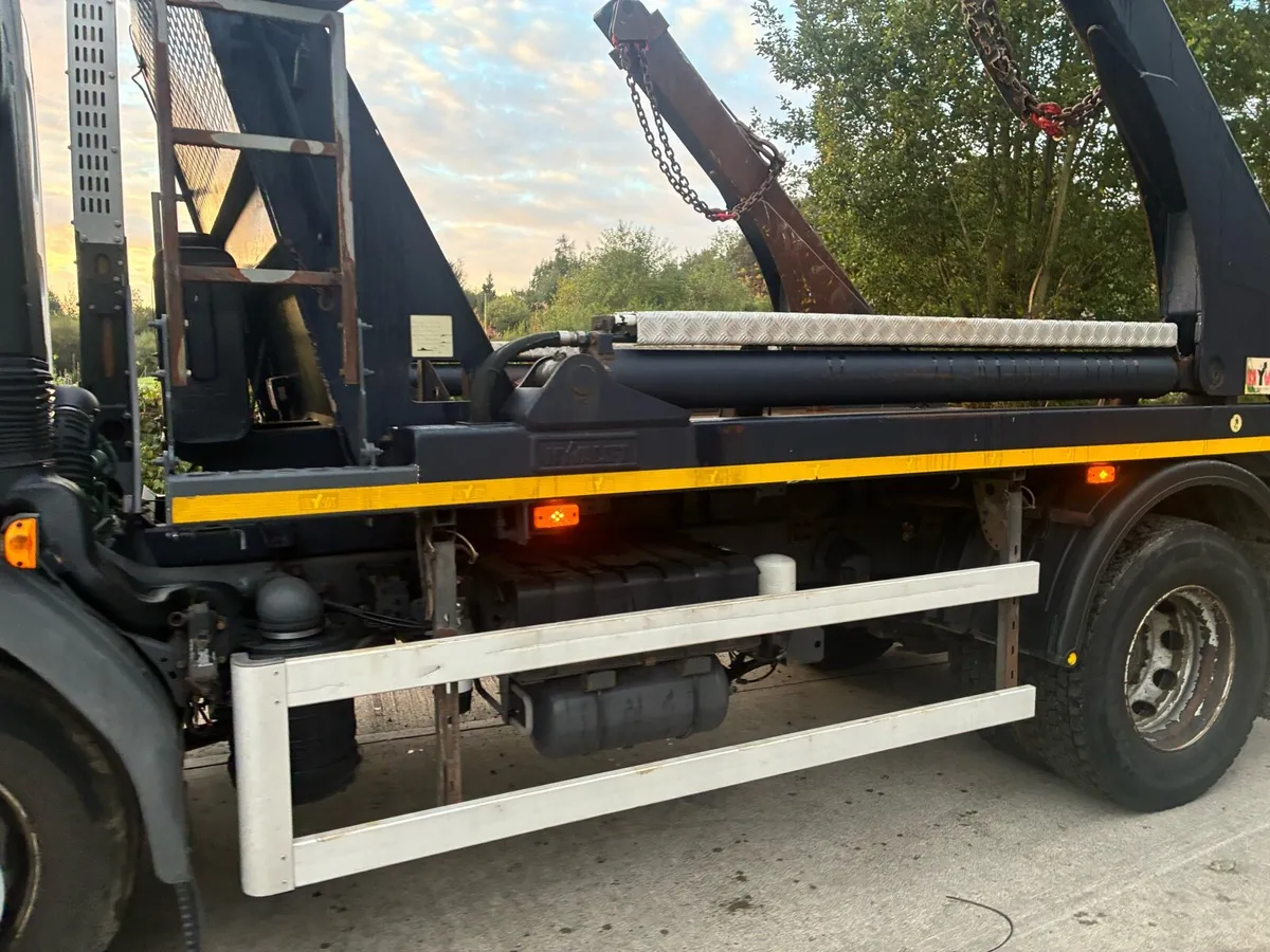 Truck - Image 3